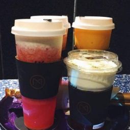 摩樂(lè)智能指紋鎖 產(chǎn)品圖片與店鋪裝修設(shè)計(jì)賞析